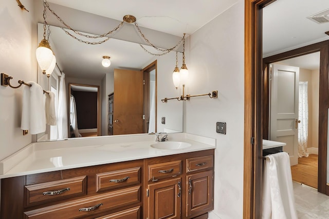 1206 2nd St W, Hastings, MN 55033 - bathroom featuring vanity