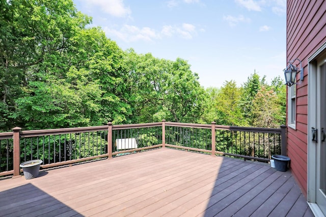 904 Ridgecrest Dr, Carver, MN 55315 - view of deck