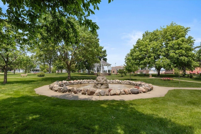 311 Franklin St, Lake City, MN 55041 - view of community featuring a yard and a gazebo
