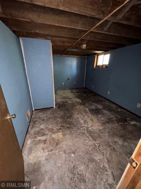1539 Iglehart Ave, Saint Paul, MN 55104 - view of below grade area