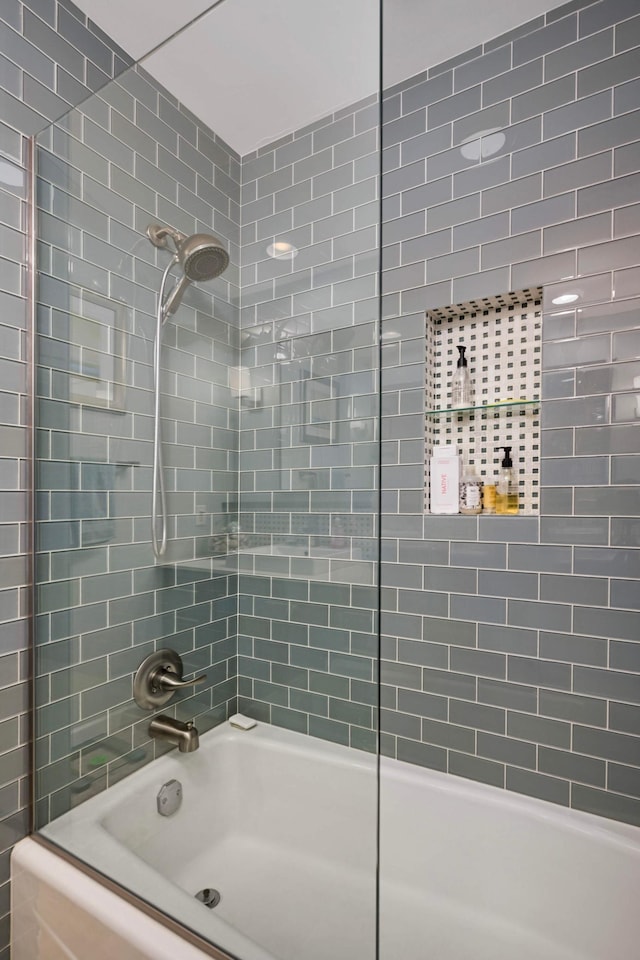 2367 Apache Ct, Mendota Heights, MN 55120 - bathroom with  shower combination