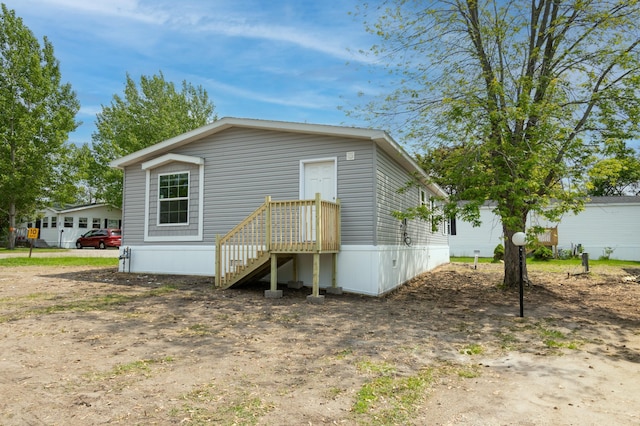215 Mckay Ave # 42, Alexandria, MN 56308 - view of back of house
