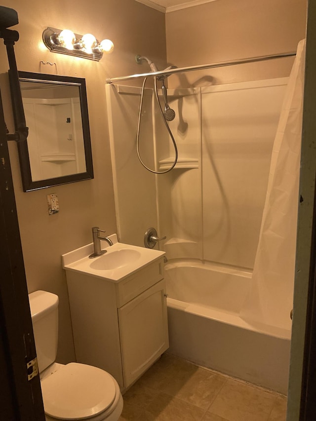 2430 Logan Ave N, Minneapolis, MN 55411 - bathroom with toilet, vanity, shower / bath combo with shower curtain, and ornamental molding