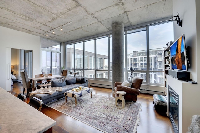 901 2nd St Unit 905, Minneapolis, MN 55415 - living room with plenty of natural light and wood finished floors