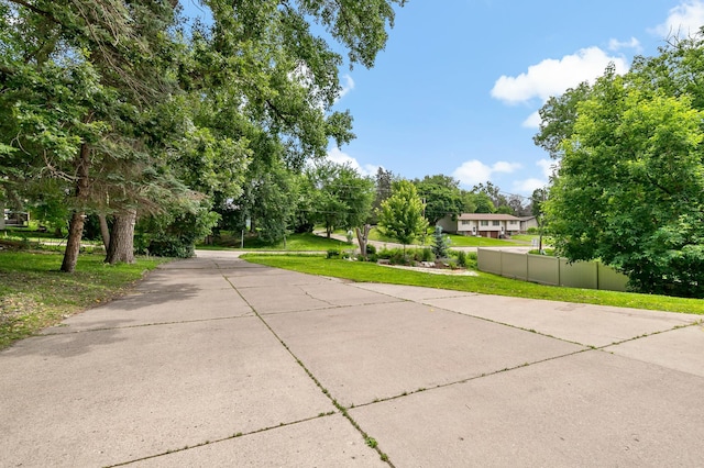 955 Mcknight Rd S, Saint Paul, MN 55119 - view of road