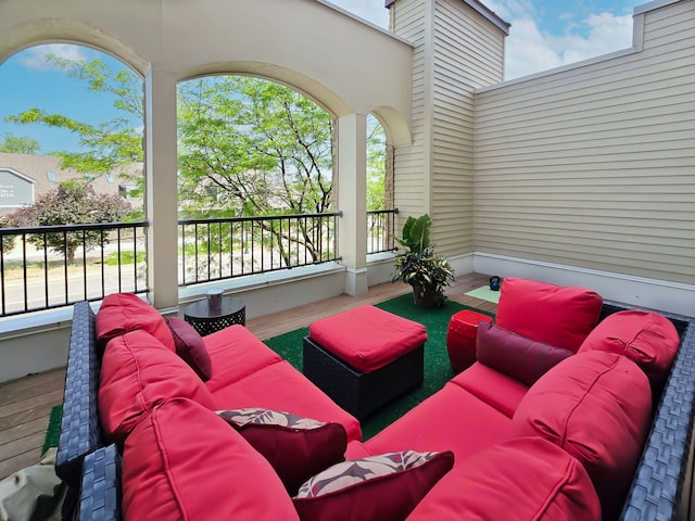 650 Main St N Unit B05, Stillwater, MN 55082 - view of patio with outdoor lounge area