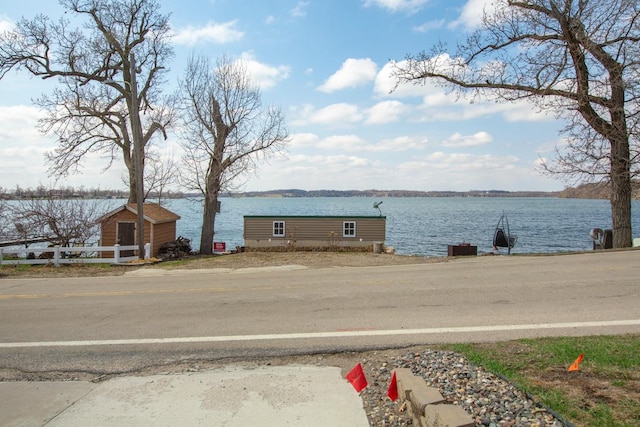 18023 Roberds Lake Blvd, Faribault, MN 55021 - water view