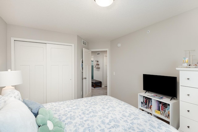 1212 Lower 143rd St E, Rosemount, MN 55068 - bedroom featuring a closet