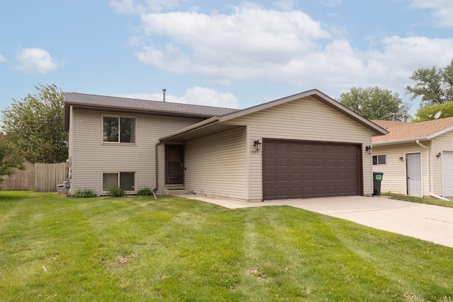 2209 18th Ave SE, Rochester, MN 55904 - split level home with a garage and driveway