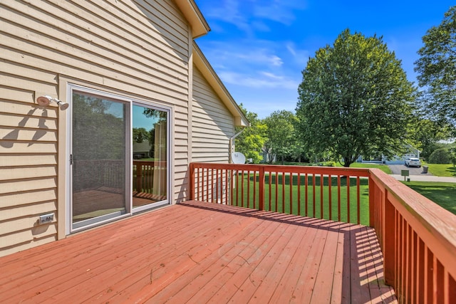 6260 Wessel Ct, Eden Prairie, MN 55346 - wooden deck featuring a yard