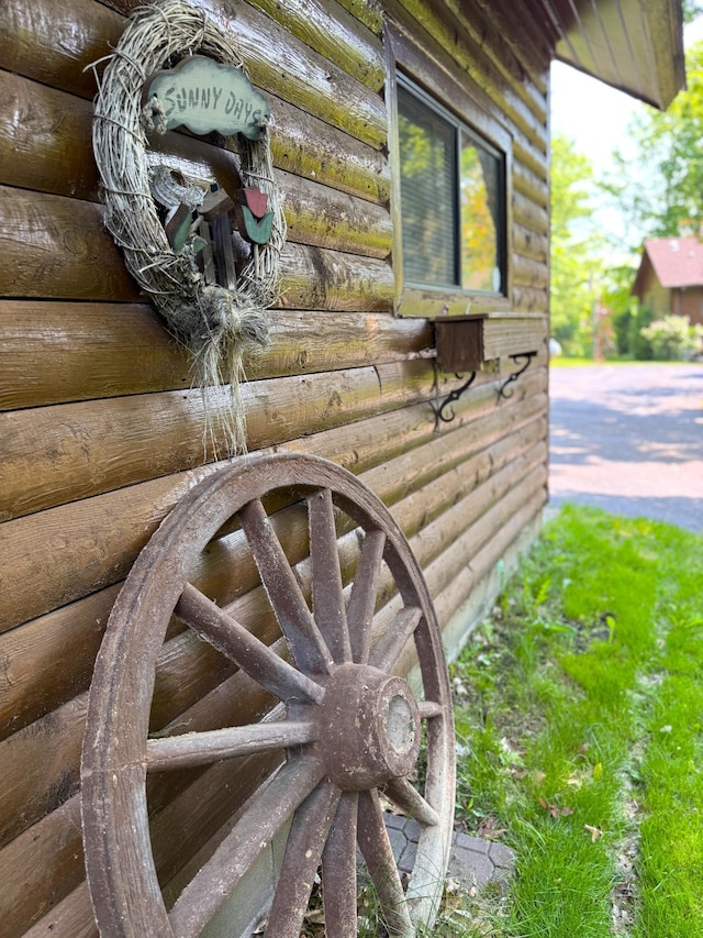 27315 Stark Lake Rd, Aitkin, MN 56431 - exterior view of faux log siding