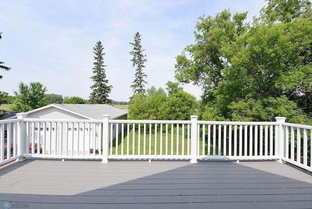 5560 County Road 3, Kindred, ND 58051 - view of wooden deck