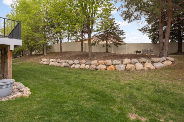 1741 Prescott Ln, Chaska, MN 55318 - view of yard featuring a balcony