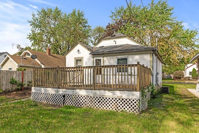 5420 Fremont Ave N, Brooklyn Center, MN 55430 - back of property featuring a wooden deck and stucco siding