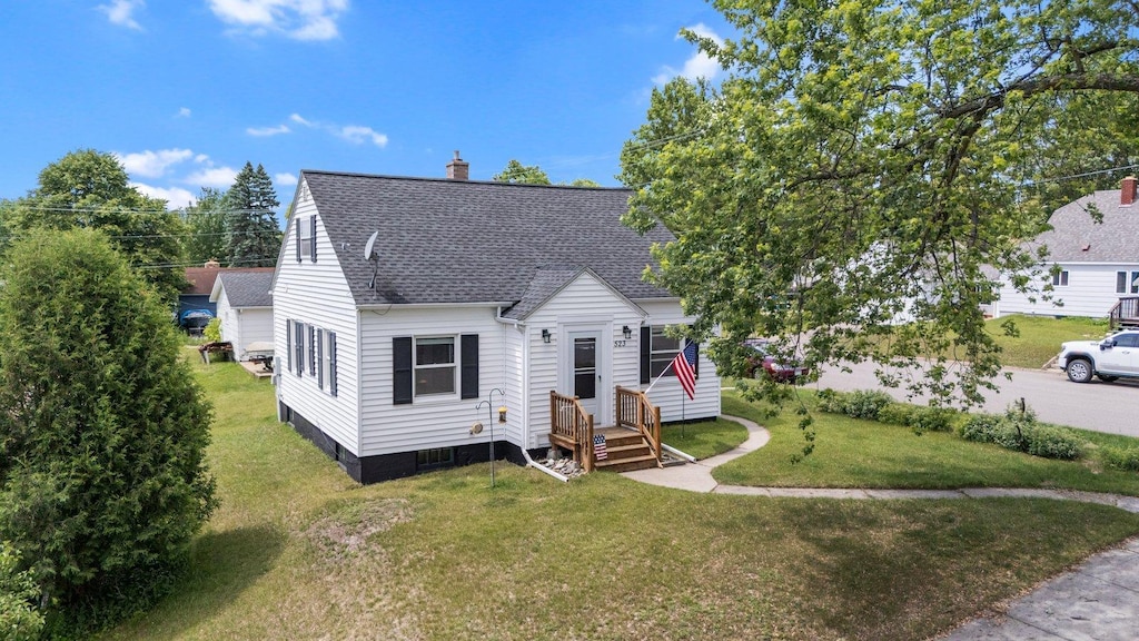 523 5th Ave, Grand Rapids, MN 55744 - photo 1