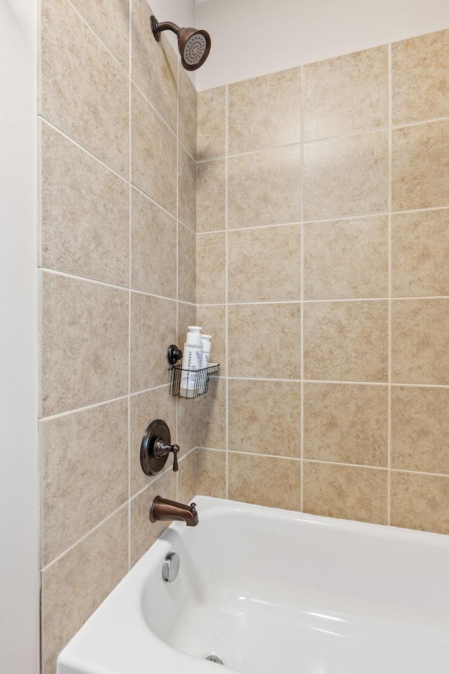 9256 Gateway Ln, Eden Prairie, MN 55347 - bathroom featuring washtub / shower combination