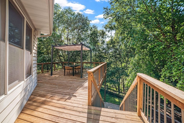 9256 Gateway Ln, Eden Prairie, MN 55347 - wooden terrace featuring outdoor dining area