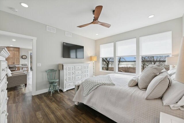 2401 Goldfinch Ln, Buffalo, MN 55313 - bedroom with dark wood-style flooring, baseboards, recessed lighting, and a ceiling fan