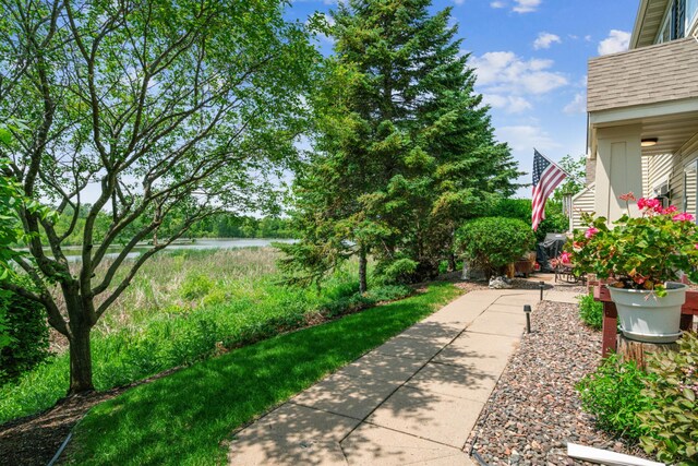 4505 Victor Path Unit 7, Hugo, MN 55038 - view of yard featuring a water view