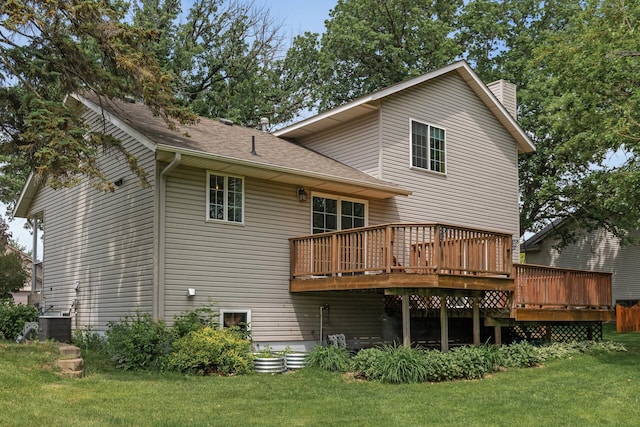 6956 Delarosa Ct, Inver Grove Heights, MN 55076 - back of property with a lawn, a chimney, a deck, and a shingled roof