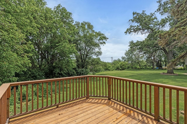 6956 Delarosa Ct, Inver Grove Heights, MN 55076 - wooden deck with a yard and view of wooded area