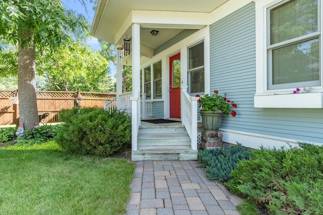 922 Fillmore St, Alexandria, MN 56308 - property entrance