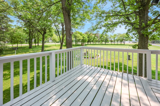 4195 25th St NE, Sauk Rapids, MN 56379 - deck featuring a lawn