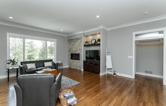 3039 Lady Slipper Ln SW, Rochester, MN 55902 - living room with crown molding, wood finished floors, a fireplace, and recessed lighting