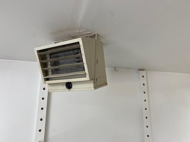 1710 Maple Ave, Benson, MN 56215 - detailed view of a heating unit