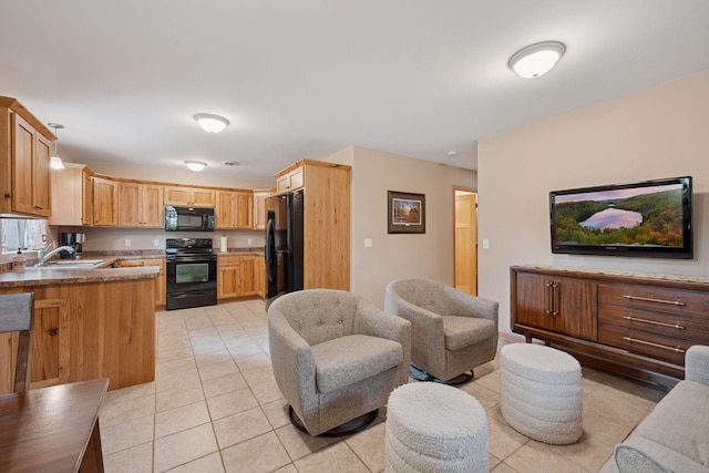 501 Lakeshore Blvd W, Onamia, MN 56359 - living area with light tile patterned flooring