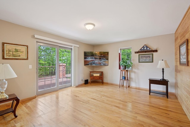 501 Lakeshore Blvd W, Onamia, MN 56359 - living area featuring light wood finished floors and baseboards