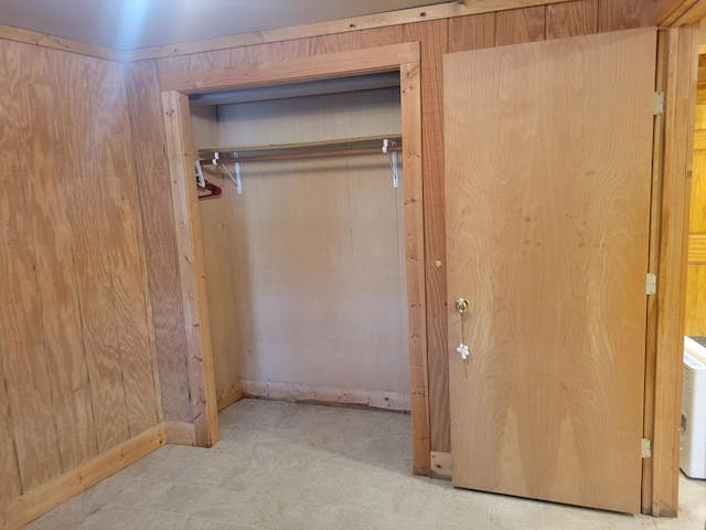 1981 Long Lake Ln, Johnstown Twp, WI 54826 - view of closet
