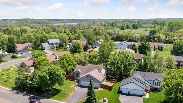 6449 151st St N, Hugo, MN 55038 - aerial view of residential area featuring a forest