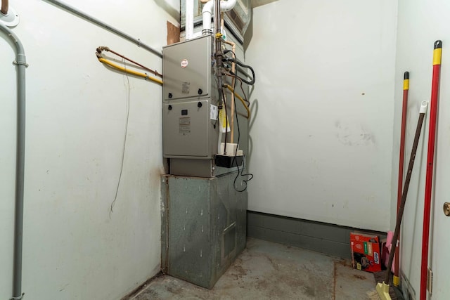 20619 Hillcrest Rd, Elizabeth Twp, MN 56537 - view of utility room