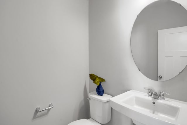 10647 29th St NE, Saint Michael, MN 55376 - half bath featuring a sink and toilet
