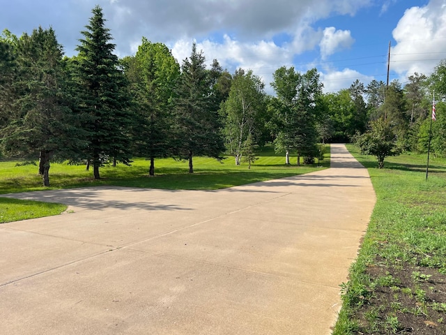 6563 Parkview Cir, Baxter, MN 56425 - view of property's community featuring a yard
