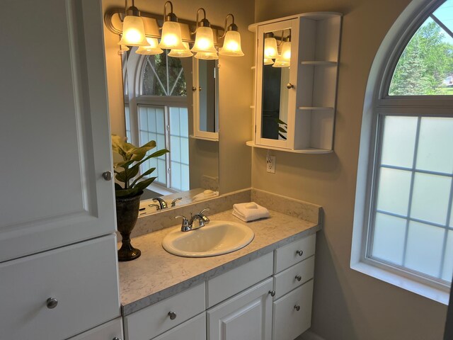 6563 Parkview Cir, Baxter, MN 56425 - bathroom featuring vanity