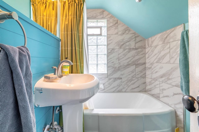 327 Channing Ave, Fergus Falls, MN 56537 - full bathroom featuring tub / shower combination