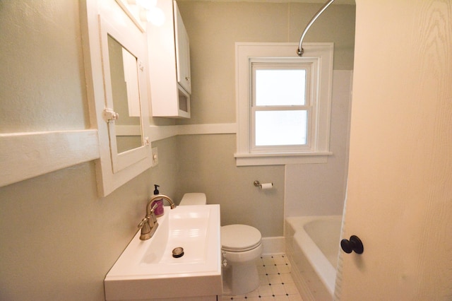 1331 1st St SE, Rochester, MN 55904 - full bath with toilet and a sink