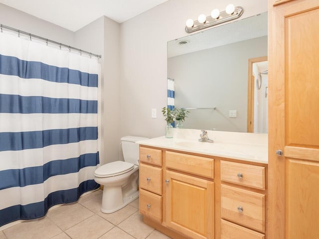 16850 Willowwood Cir SE, Prior Lake, MN 55372 - full bathroom featuring tile patterned flooring, toilet, vanity, and curtained shower
