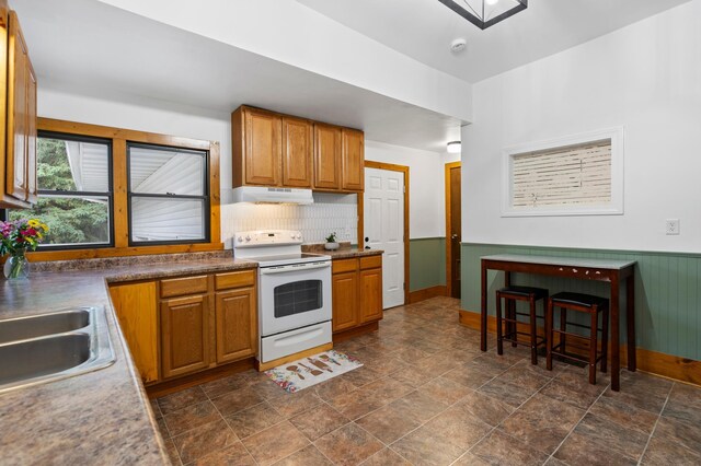 827 Central Ave N, Faribault, MN 55021 - photo 11
