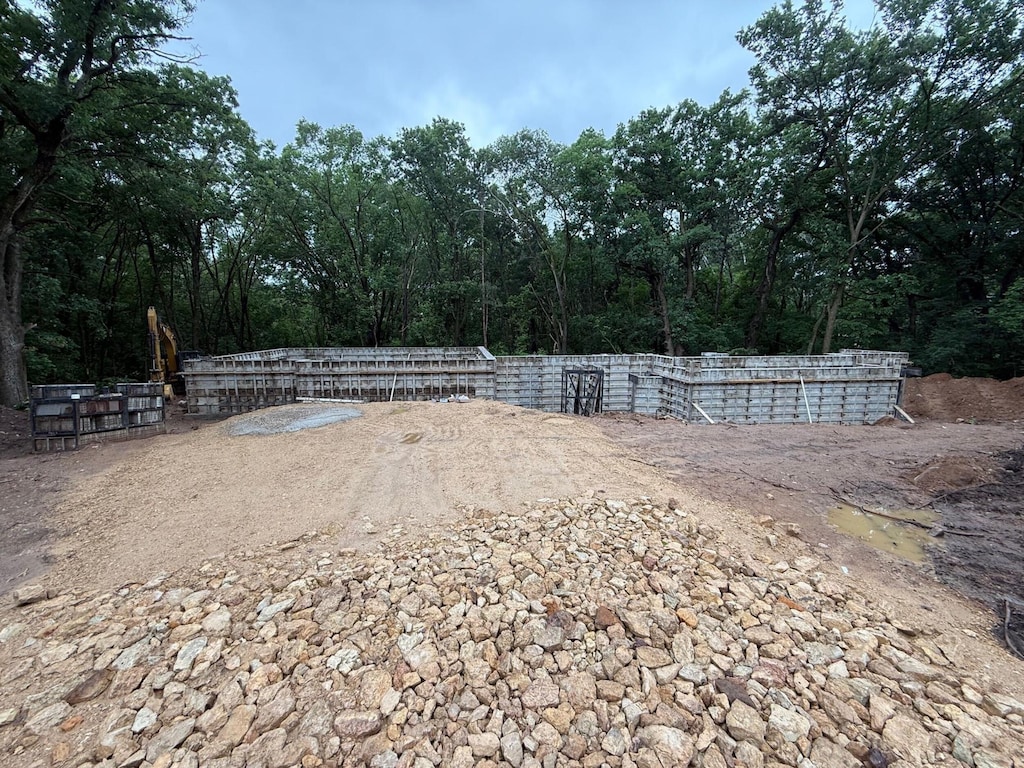 1364 15th St, Saint Joseph Twp, WI 54082 - view of yard