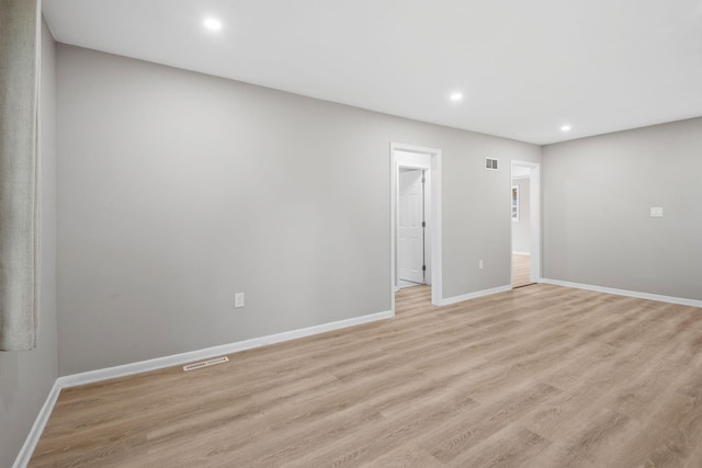 5814 Ewing Ave N, Brooklyn Center, MN 55429 - empty room featuring recessed lighting and light wood finished floors