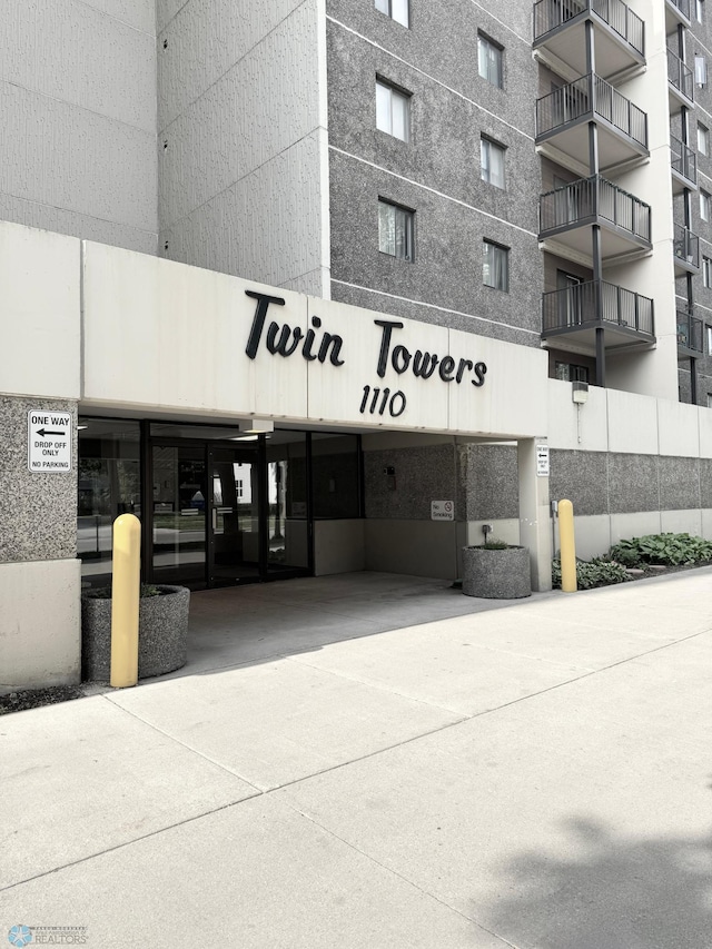 1110 3rd Ave N Unit 104E, Fargo, ND 58102 - view of building exterior