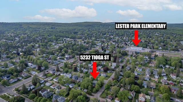 5232 Tioga St, Duluth, MN 55804 - bird's eye view of a heavily wooded area