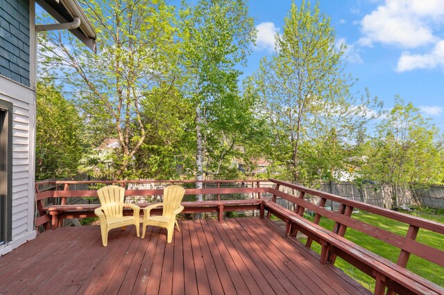 5232 Tioga St, Duluth, MN 55804 - view of wooden deck