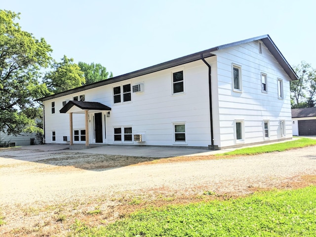 1101 Spring Creek Rd, Northfield, MN 55057 - rear view of property with a patio