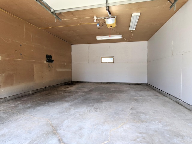 1101 Spring Creek Rd, Northfield, MN 55057 - garage with a garage door opener