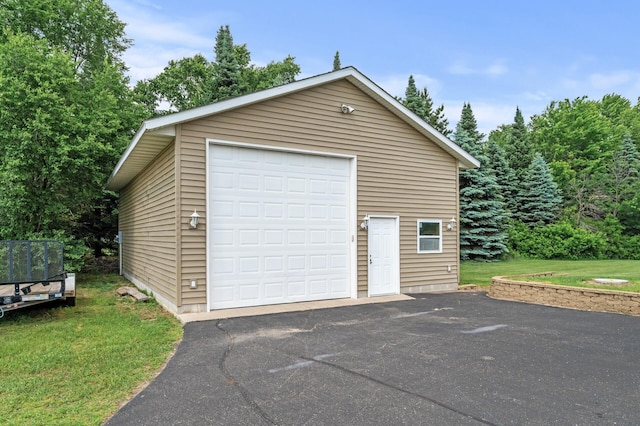 18125 Fillmore St NE, East Bethel, MN 55011 - detached garage with driveway