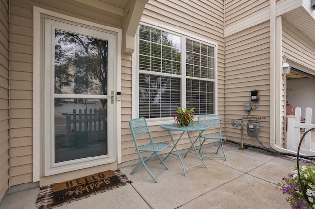 5220 Hummingbird Ln Unit 176, Farmington, MN 55024 - view of exterior entry with a patio